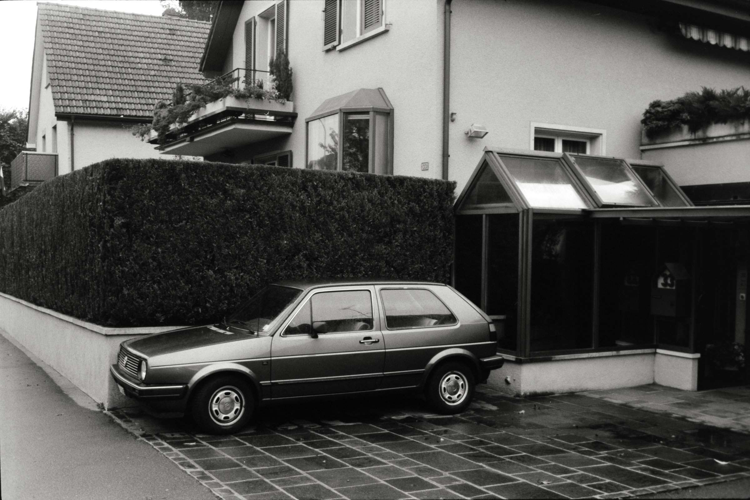 AHP F1998 05 001 sc240818 img07 NLP